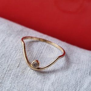 Gold arc band with diamond, size 7,  by Alexis Russell
